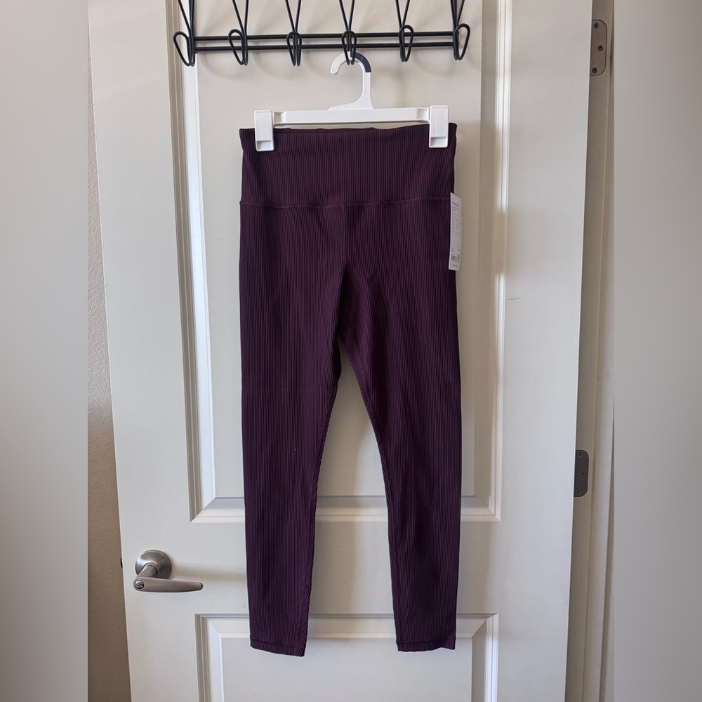 Athleta Size Small burgundy